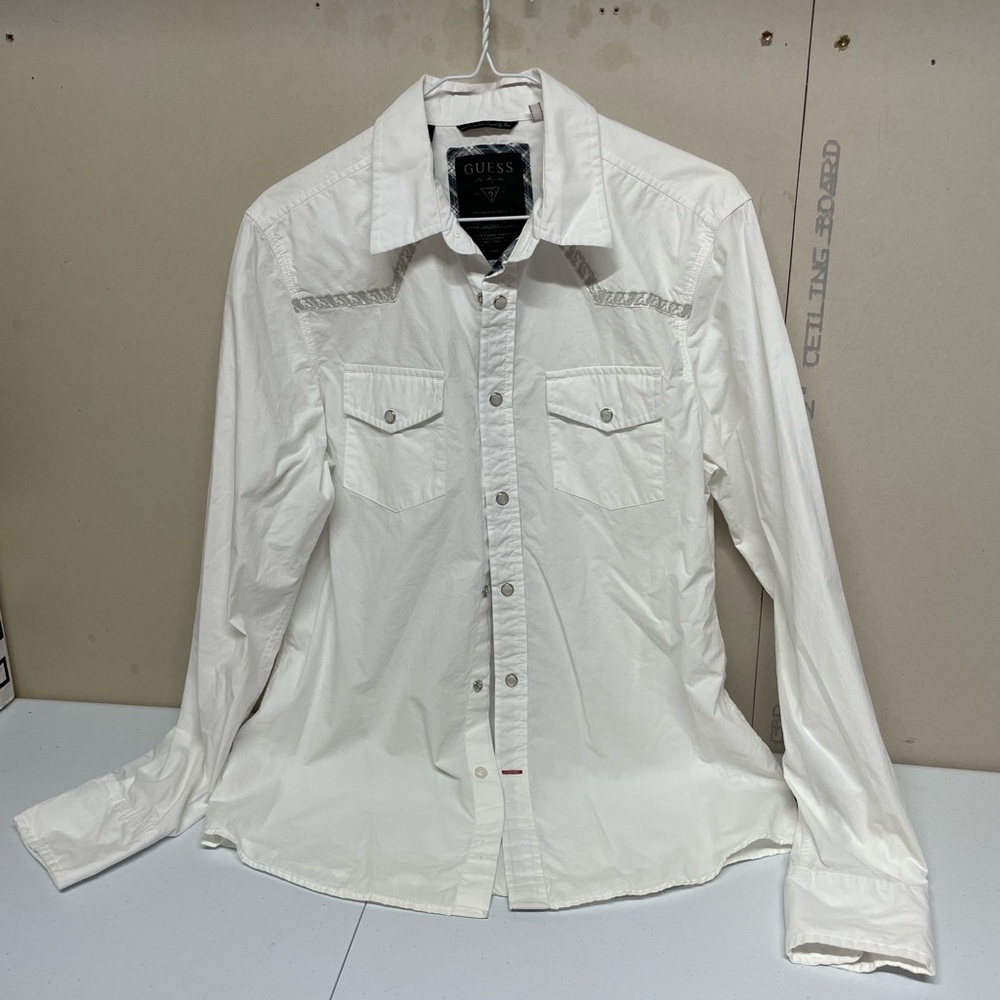 Guess White Pearl Snap